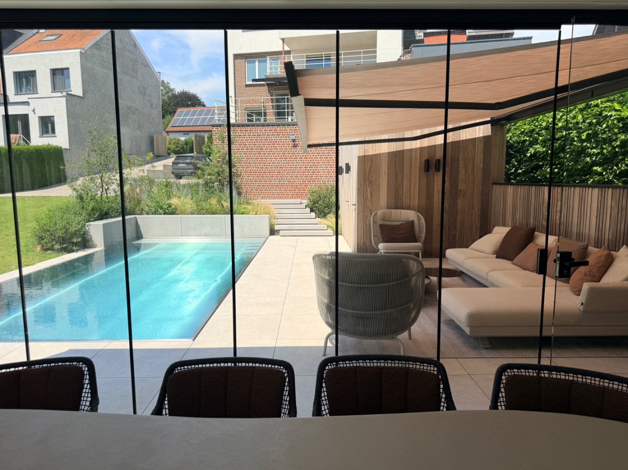 Poolhouse met zwembad voor een complete buitenbeleving